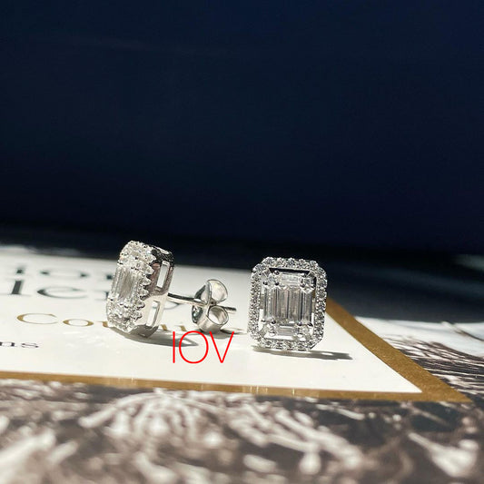 rectangular baguette and round stones stud earring