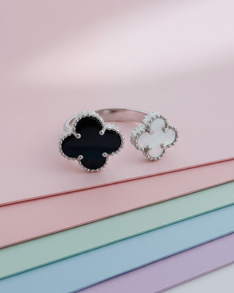 four clover open rings.