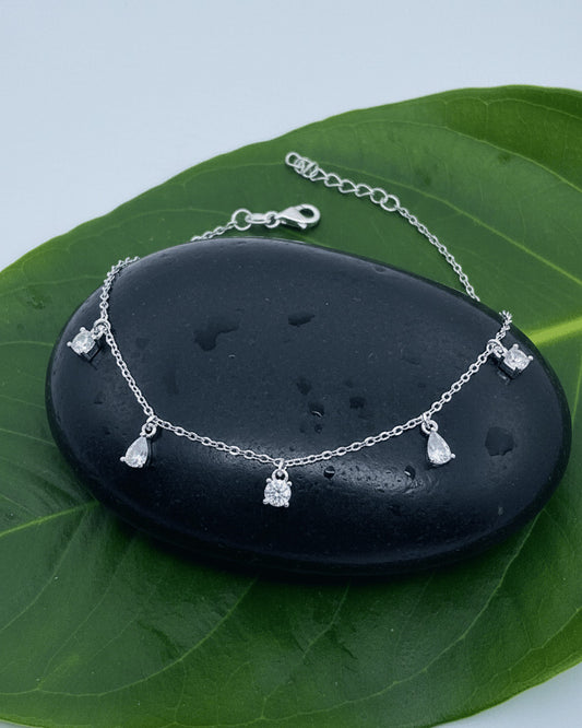 round and pear shape dangling anklet.