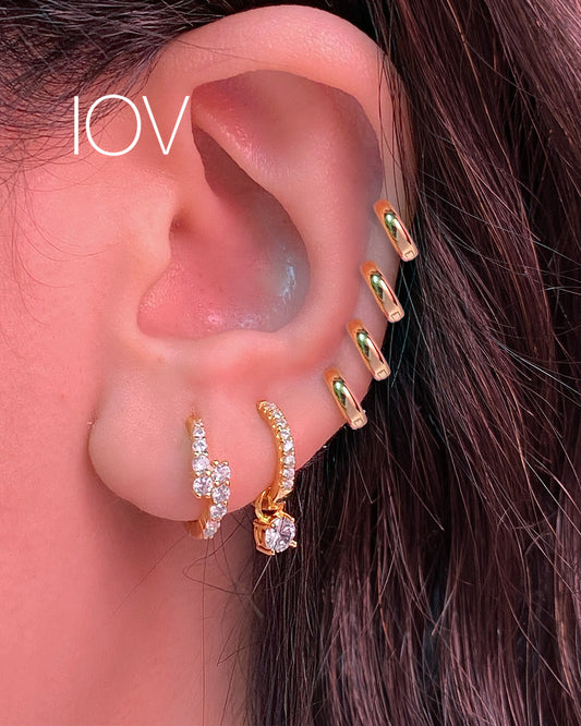 5mm plain huggie hoop earring.