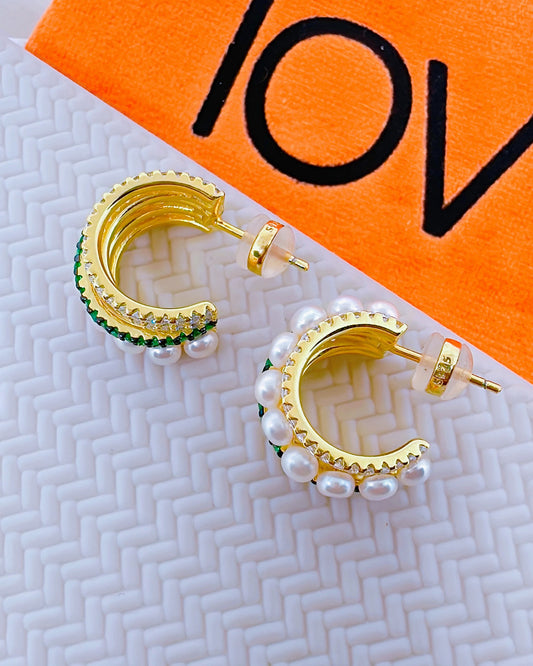 multilines CZ green and white with pearl huggie hoops earrings.