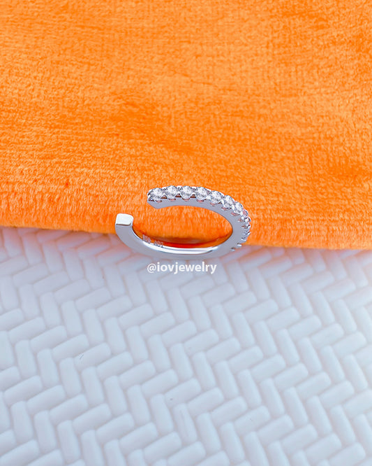 color CZ one line earcuff.