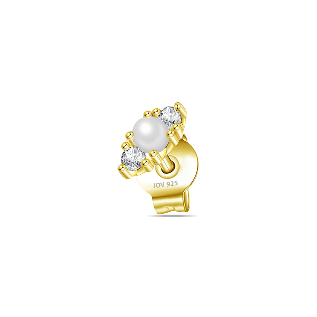 one pearl and two round CZ stones stud earring.