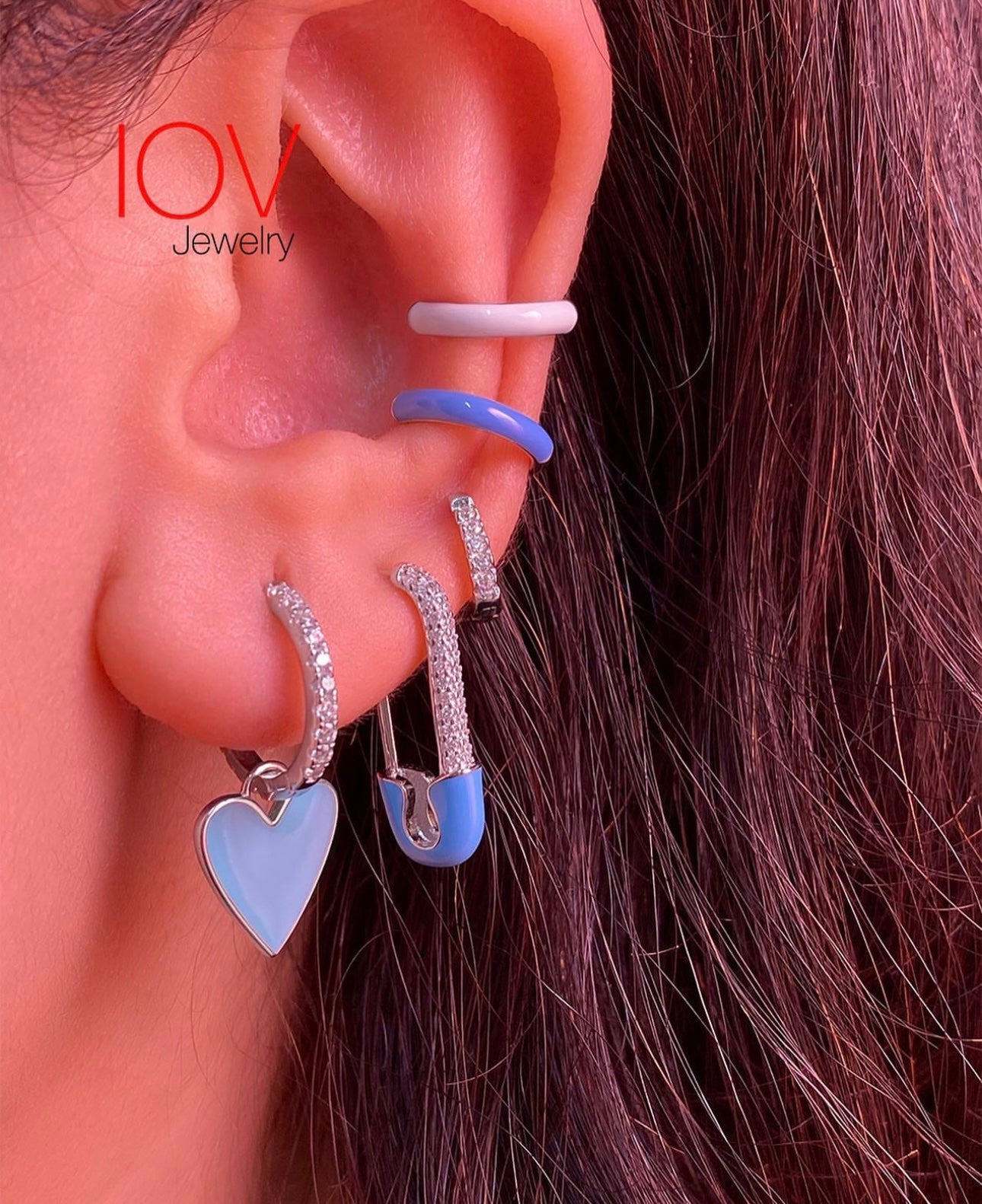 heart shape enamel dangling hoops earrings.