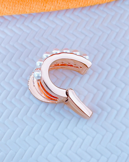 pearl and CZ multilines rosegold plated earcuff