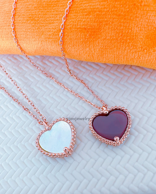 heart rosegold mother of pear and agate stones necklace.