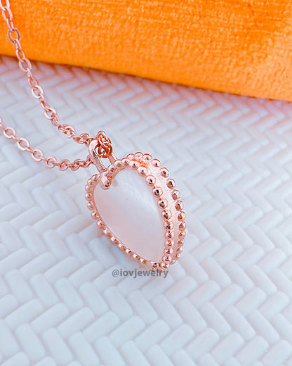 heart rosegold mother of pear and agate stones necklace.