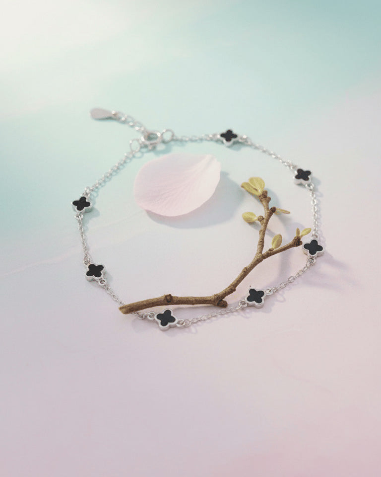 delicate four clover back and front enamel shape bracelet.