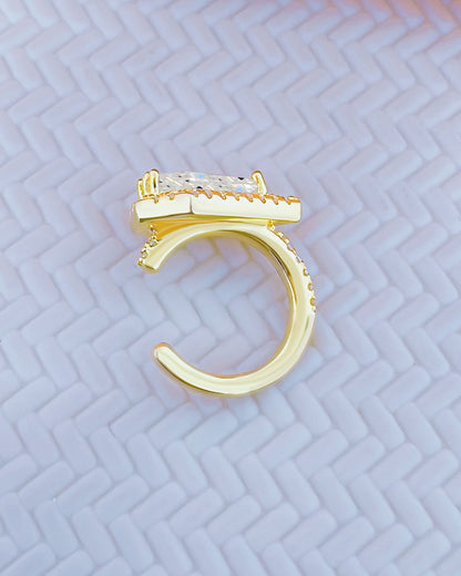 Kite shape stone in a halo setting earcuff.