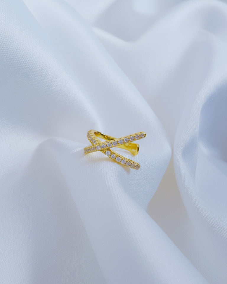 X shape ear-cuff with CZ