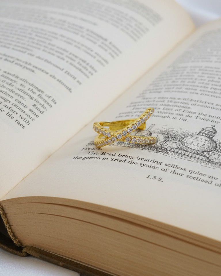 X shape ear-cuff with CZ