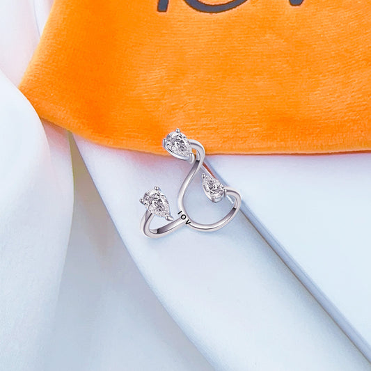 three stones pear shape open adjusatble size ring.
