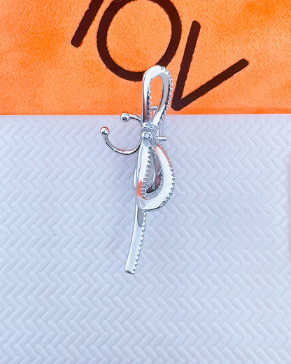 ribbon shape earcuff.