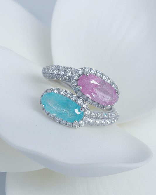 two colored stones fashion ring.
