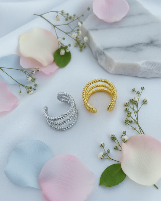 three twisted lines earcuff.