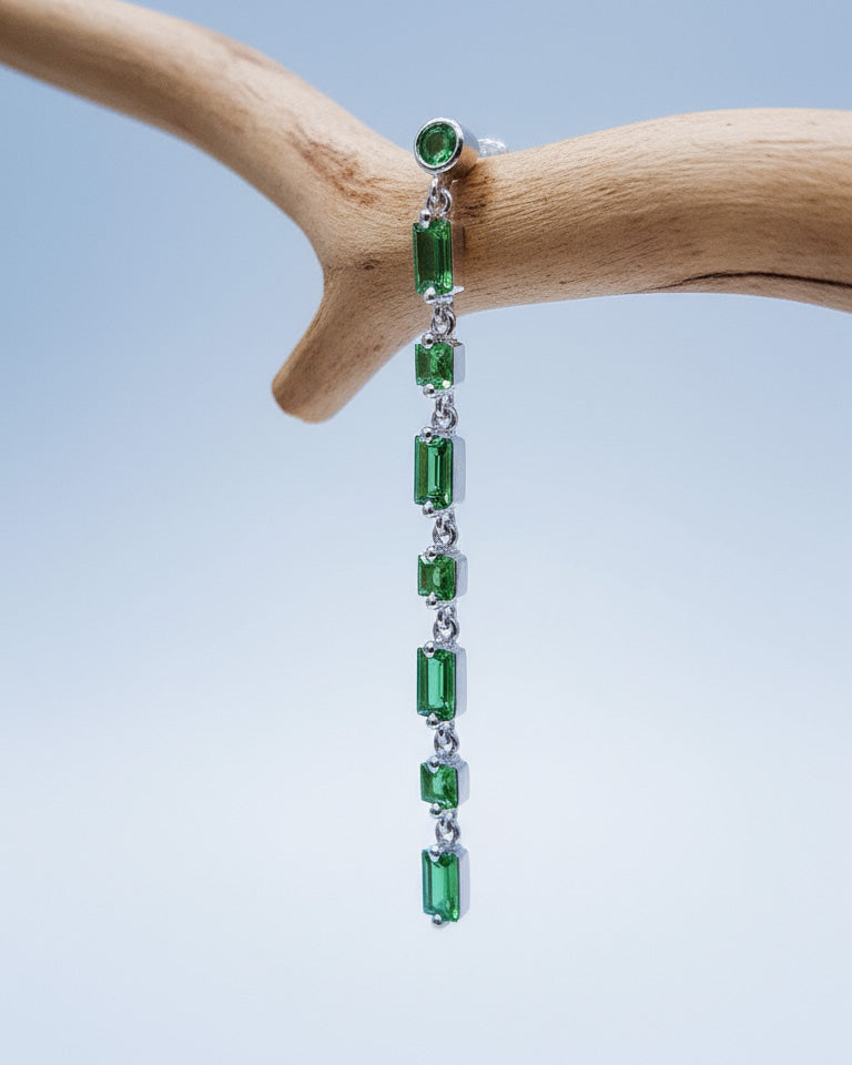 6 cm long earring of emerald color CZ stones.