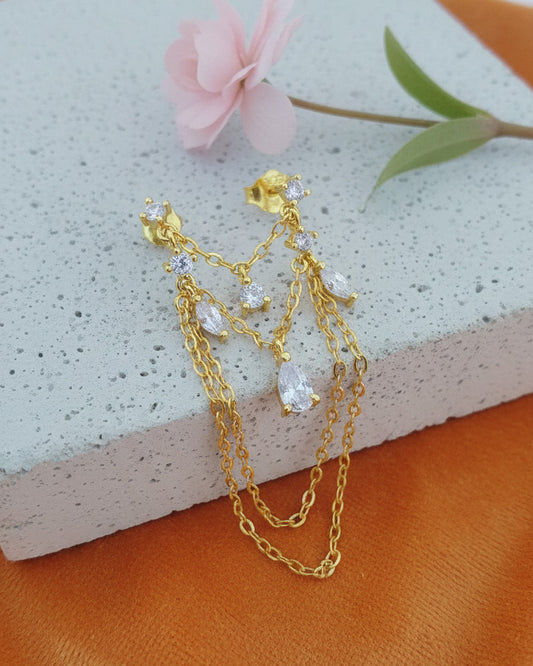 double stud dangling chains earring.