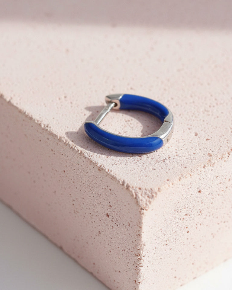 enamel rectangular shape hoops.