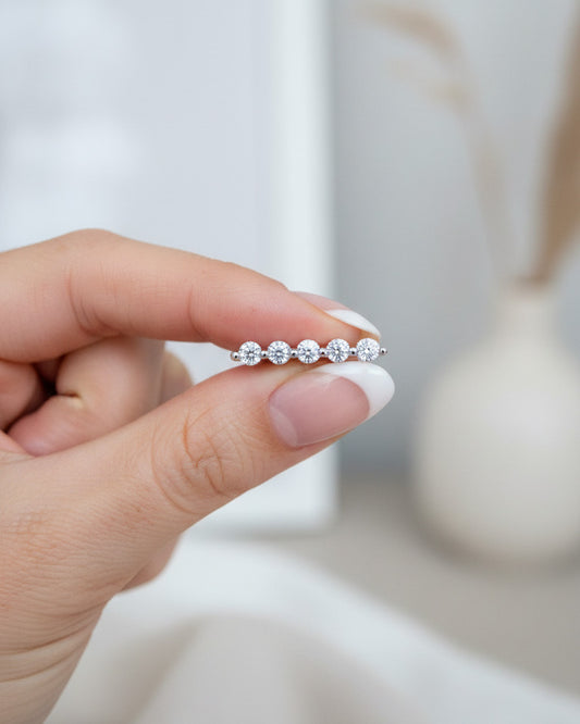 five stones bar stud earring.