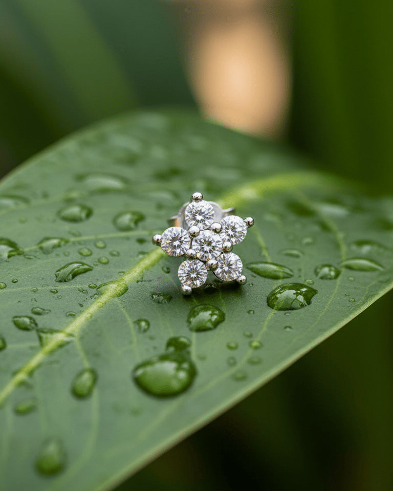 7mm round cluster flower shape stud earring.