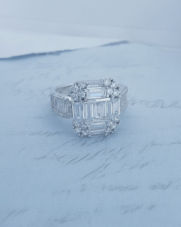 Luxury diamond style ring.