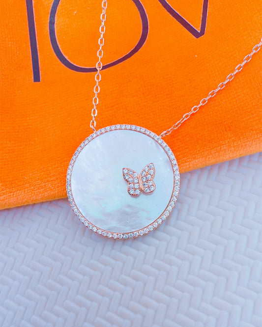 buterfly rosegold round shape MOP necklace.