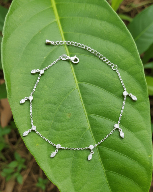 marquise and round CZ in bezel setting anklet.