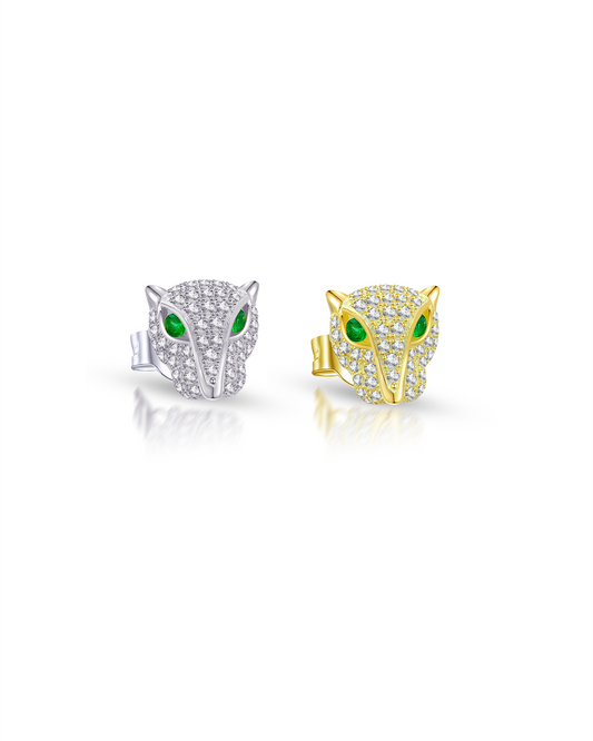 panther head shape stud earring studded with cz and green emerald eyes