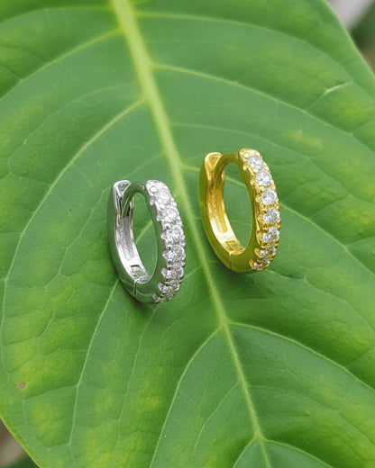 6mm huggie hoop earring.