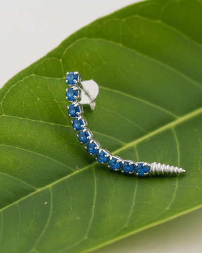 one line emerald and sapphire color stud earring.