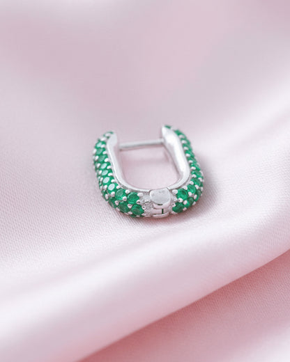 rectangular shape green earring plated with yellow gold.