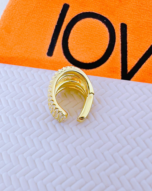 CZ multilines earcuff.