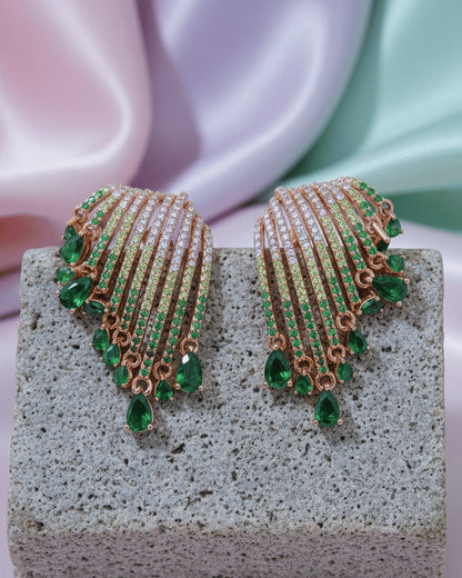luxury emerald earrings plated with rosegold.