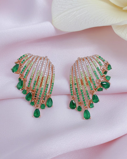 luxury emerald earrings plated with rosegold.